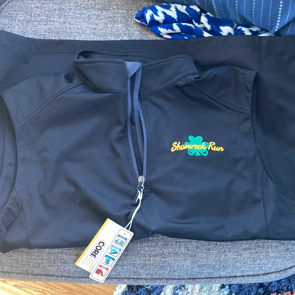 Mens shamrock running vest